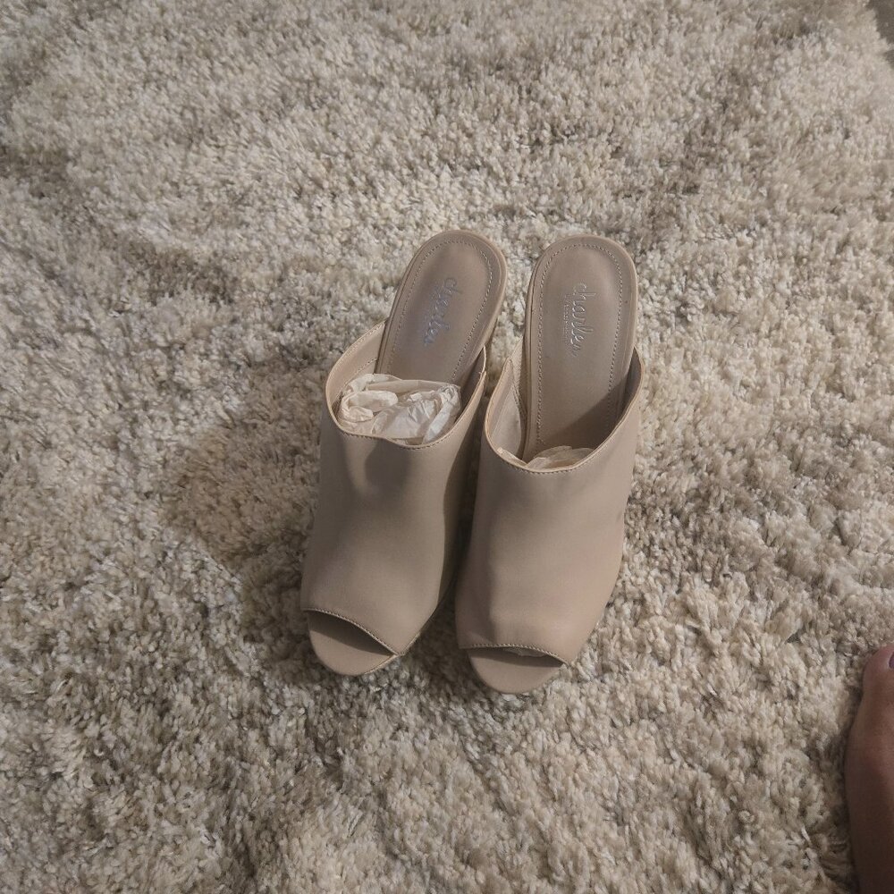 Charles by Charles David size 11 wedges